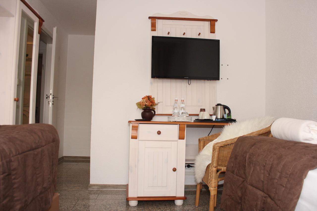 Hotel Vesa Sindelfingen Esterno foto
