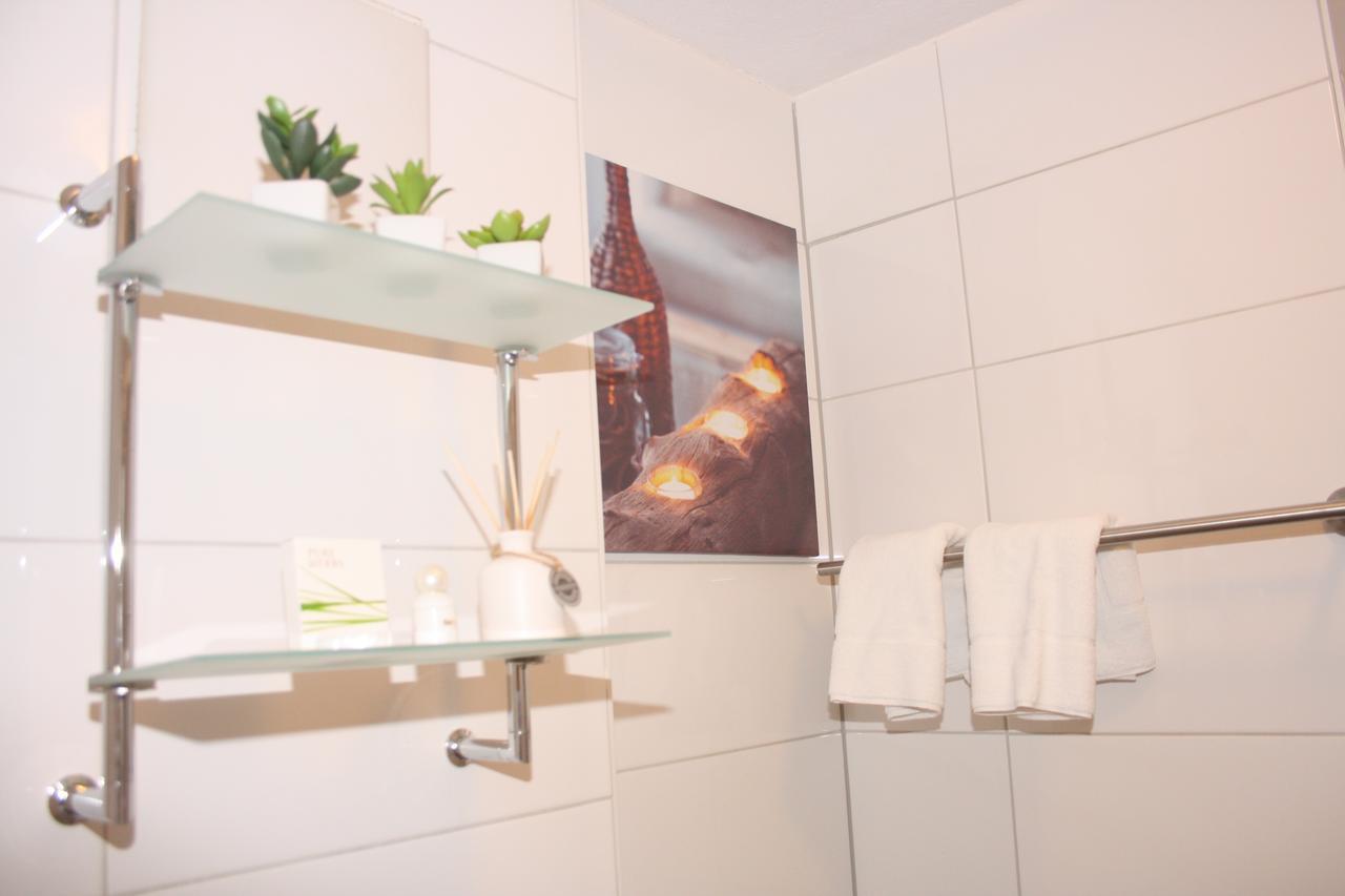 Hotel Vesa Sindelfingen Esterno foto